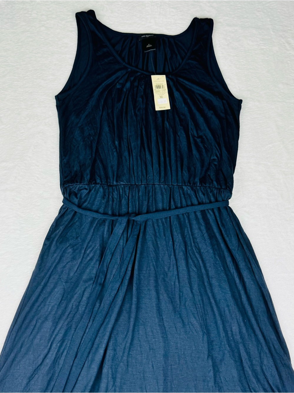 Ann Taylor NWT Dress. High/ low hemline. Size M. Navy Blue Stretch dress.